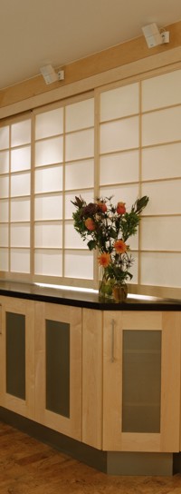 More photos of this kitchen can be seen in our portfolio